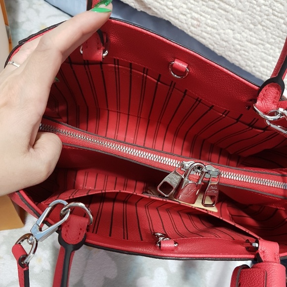 Montaigne mm empreinte dark pink - Picture 2 of 8